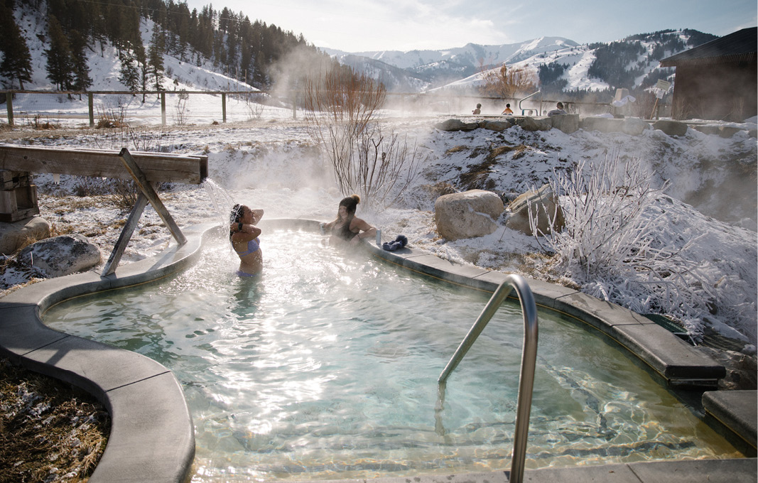 Astoria Hot Springs family in beautiful steamy pools